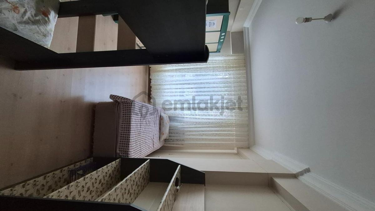 Edirne Şükrüpaşada Mükemmel Konumda, Geniş, Eşyalı Kiralık 1+1 - 8