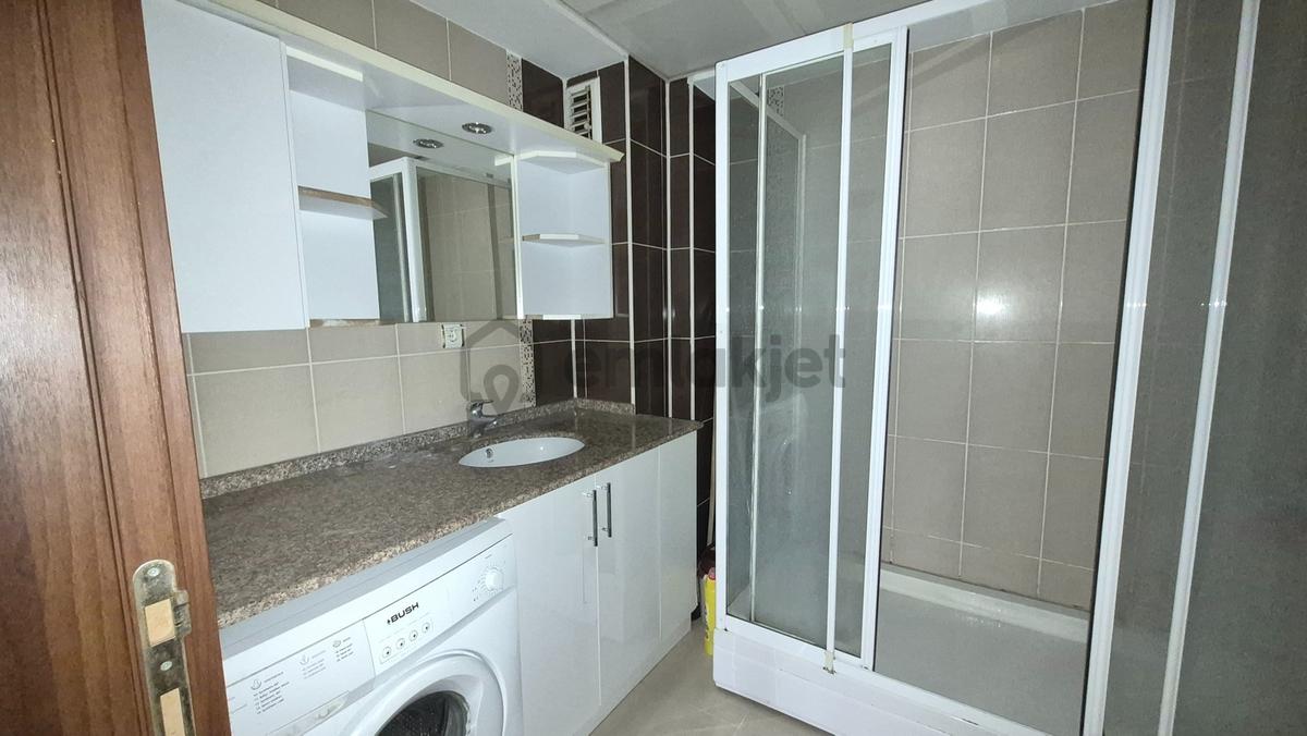 Edirne Şükrüpaşada Mükemmel Konumda, Geniş, Eşyalı Kiralık 1+1 - 19