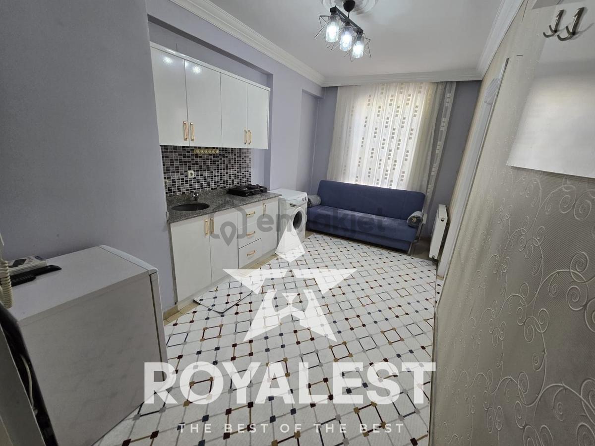 Royalest’ten Memur Bınasında Ara Kat Oldukça Bakımlı Eşyalı - 6
