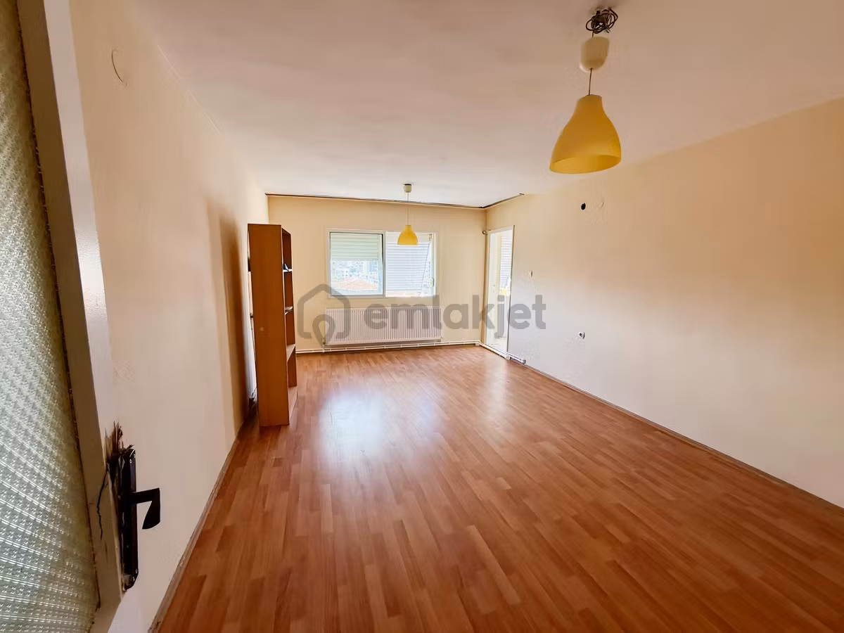 Bornovada Kiralık 3+1 Kiralık Daire - 11