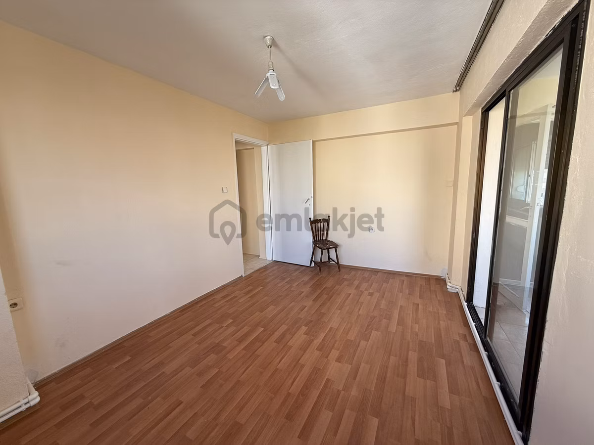Bornovada Kiralık 3+1 Kiralık Daire - 12