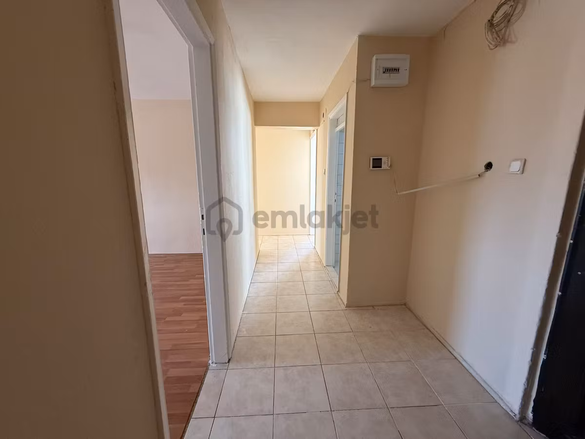 Bornovada Kiralık 3+1 Kiralık Daire - 5