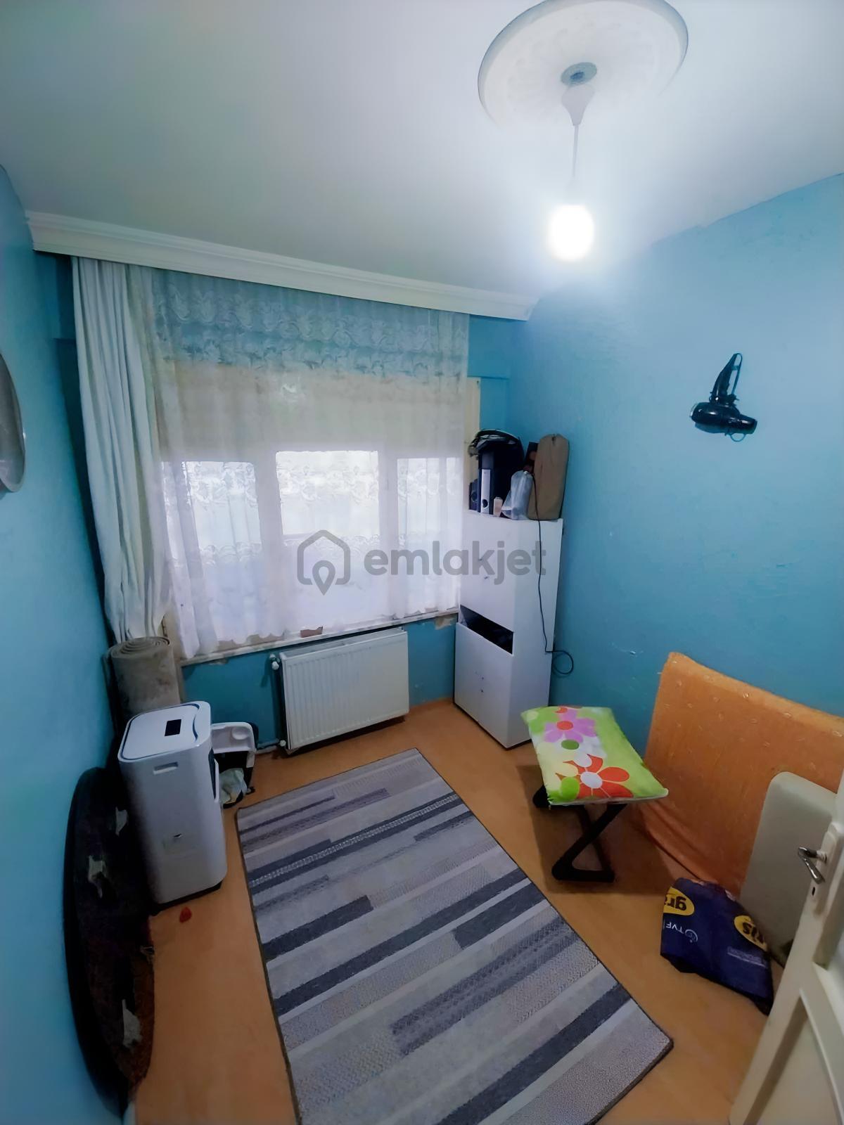 Esenyalıda 3+1 Arakat Satılık - 16