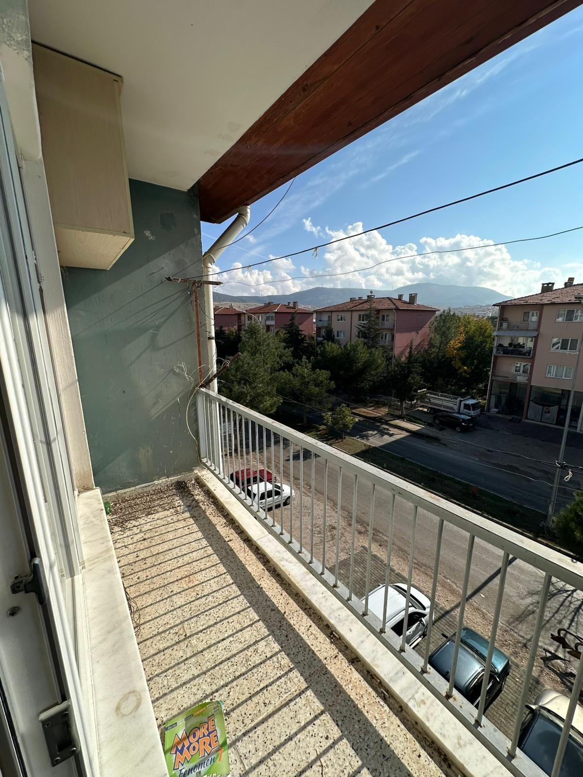 Dörtyol Mahallesi’nde Satılık Dükkan Üstü Daire - 3
