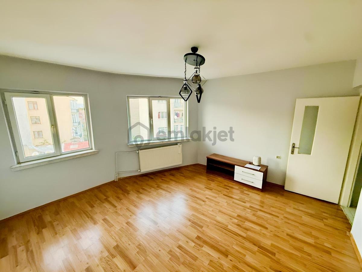 Yzg Den Seylap Caddesi Üzerinde Satılık Asansörlü 3+1 Daire - 5