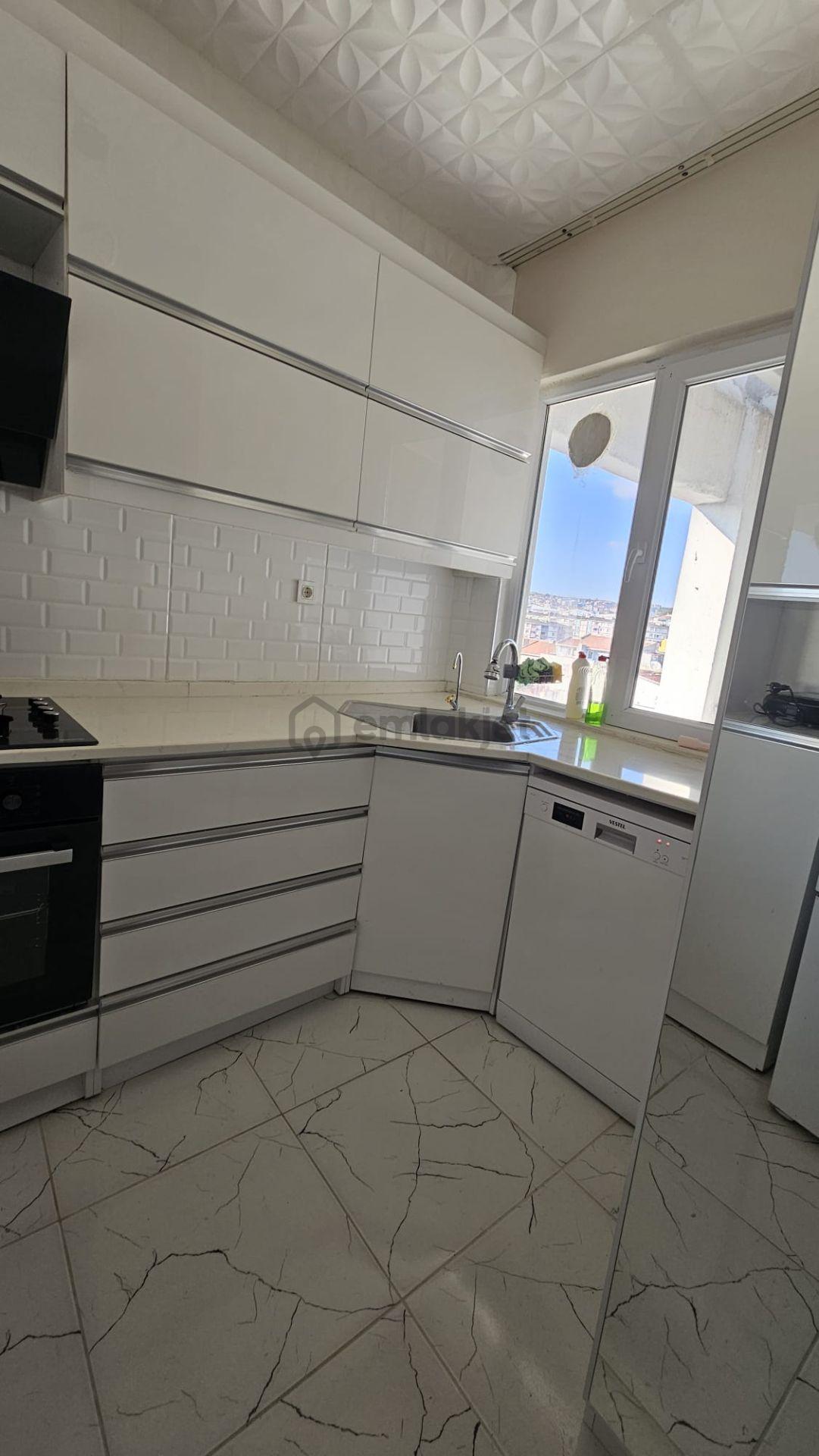 Sahibinden Sahıbınden Deniz Manzarali Eşyalı Geniş Daire - 3