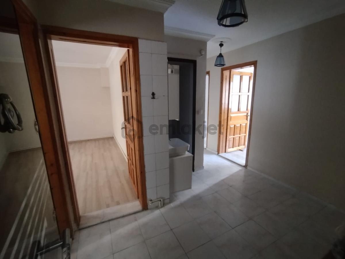 Dokuz Eylül Mahallesinde Kiralık 2+1 Daire - 22