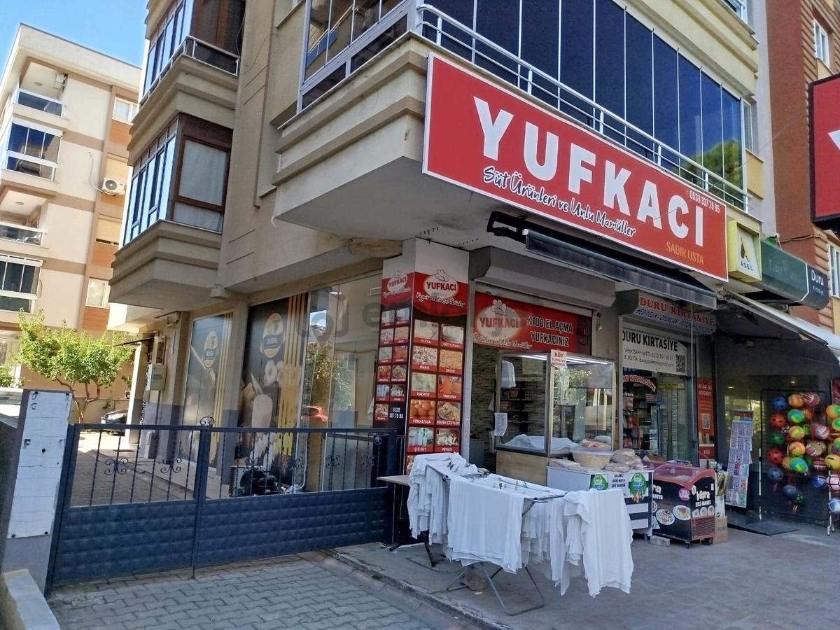 Gaziemir De İşlek Cadde Üzerinde Satılık Dükkan - 17