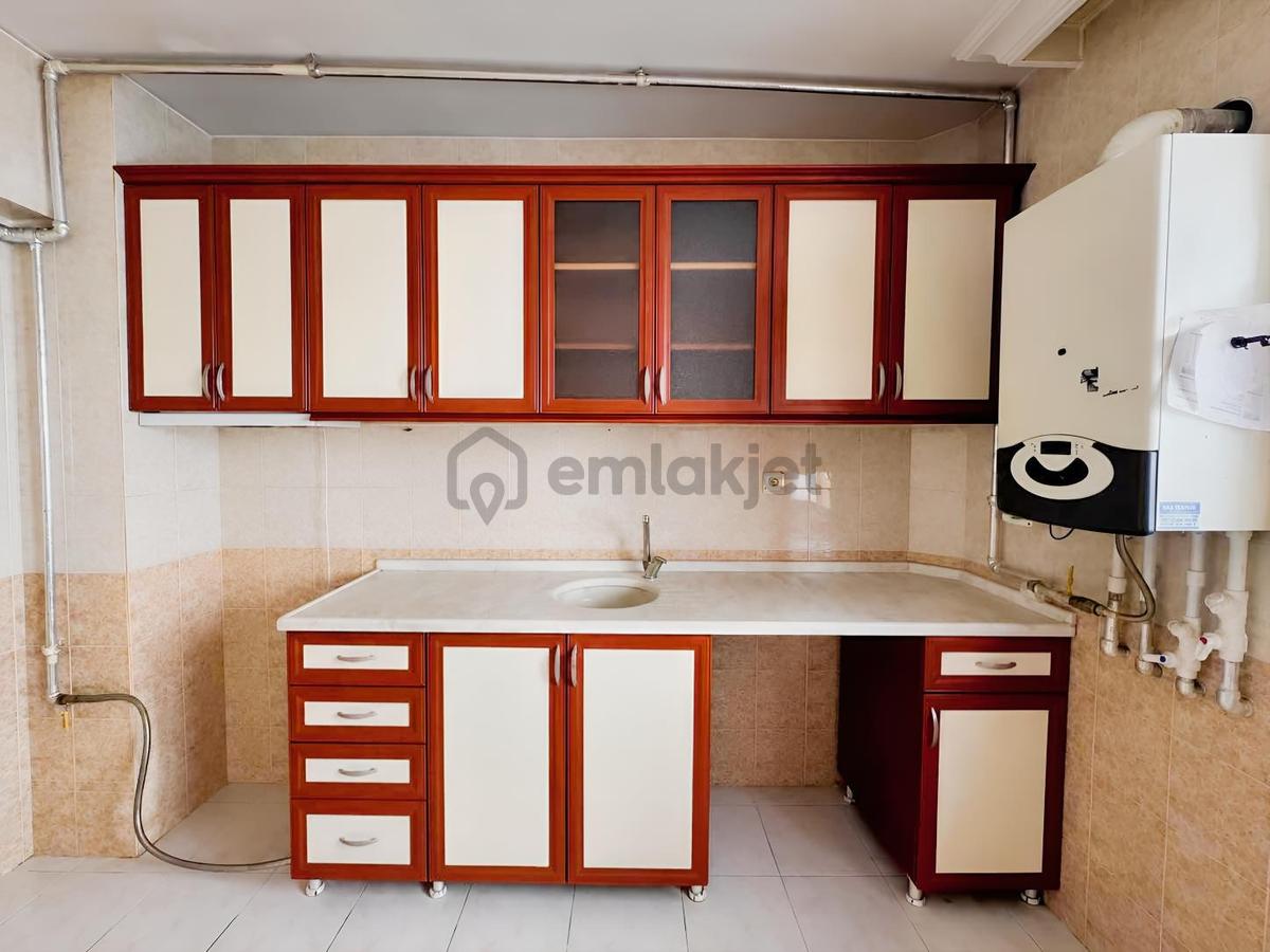 Ankara Dikmen Karapınar Mahallesinde Kiralık 3+1 Daire - 15