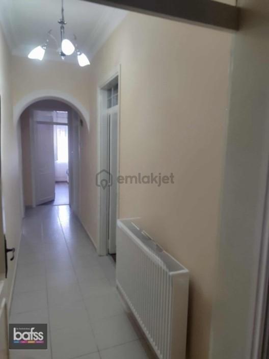 Öğretmenevi Yanında Merkezi Konumda Geniş 3+1 Daire - 17