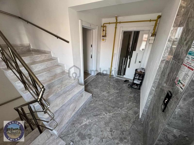 Cumartesi Pazarında Satılık Lüx Daire - 11