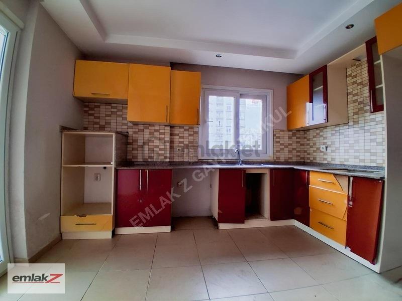 Emlak Z'den Üniversite Caddesinde 3+1 Kiralık Daire - 4