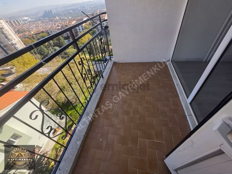 Suadiye'de Manzaralı, Yapılı 3+1 Kiralık Daire - 13