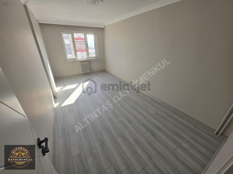 Suadiye'de Manzaralı, Yapılı 3+1 Kiralık Daire - 29