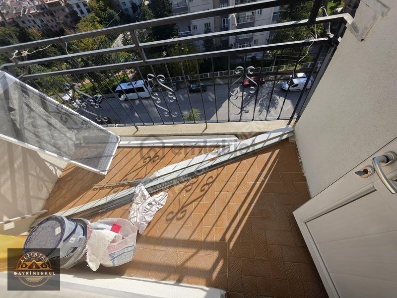 Suadiye'de Manzaralı, Yapılı 3+1 Kiralık Daire - 24