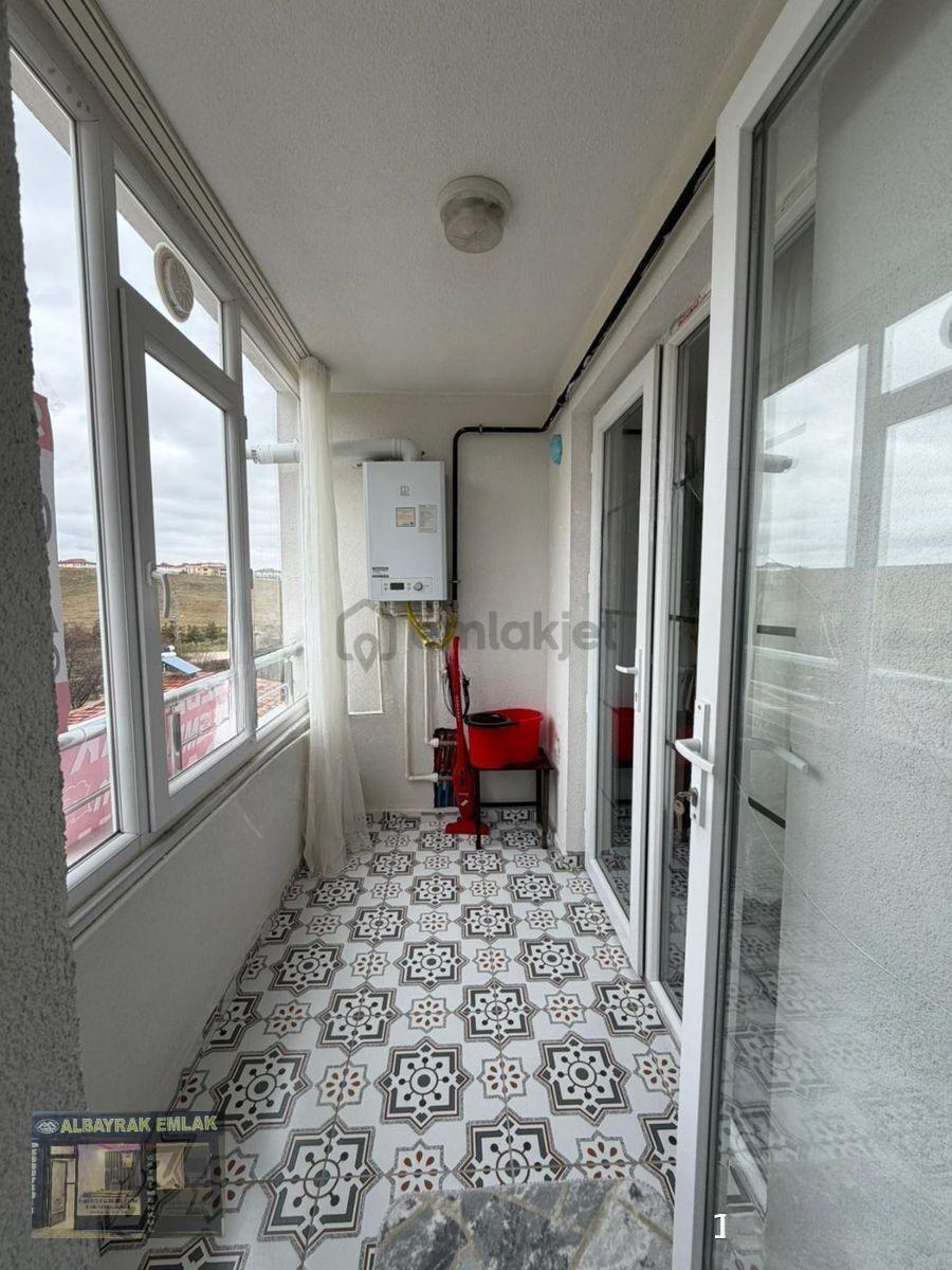 Albayrak'tan Ara Kat Kiralık Eşyalı 1+1 Daire - 11