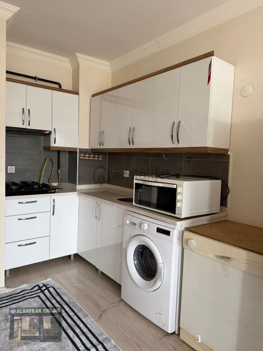 Albayrak'tan Ara Kat Kiralık Eşyalı 1+1 Daire - 5