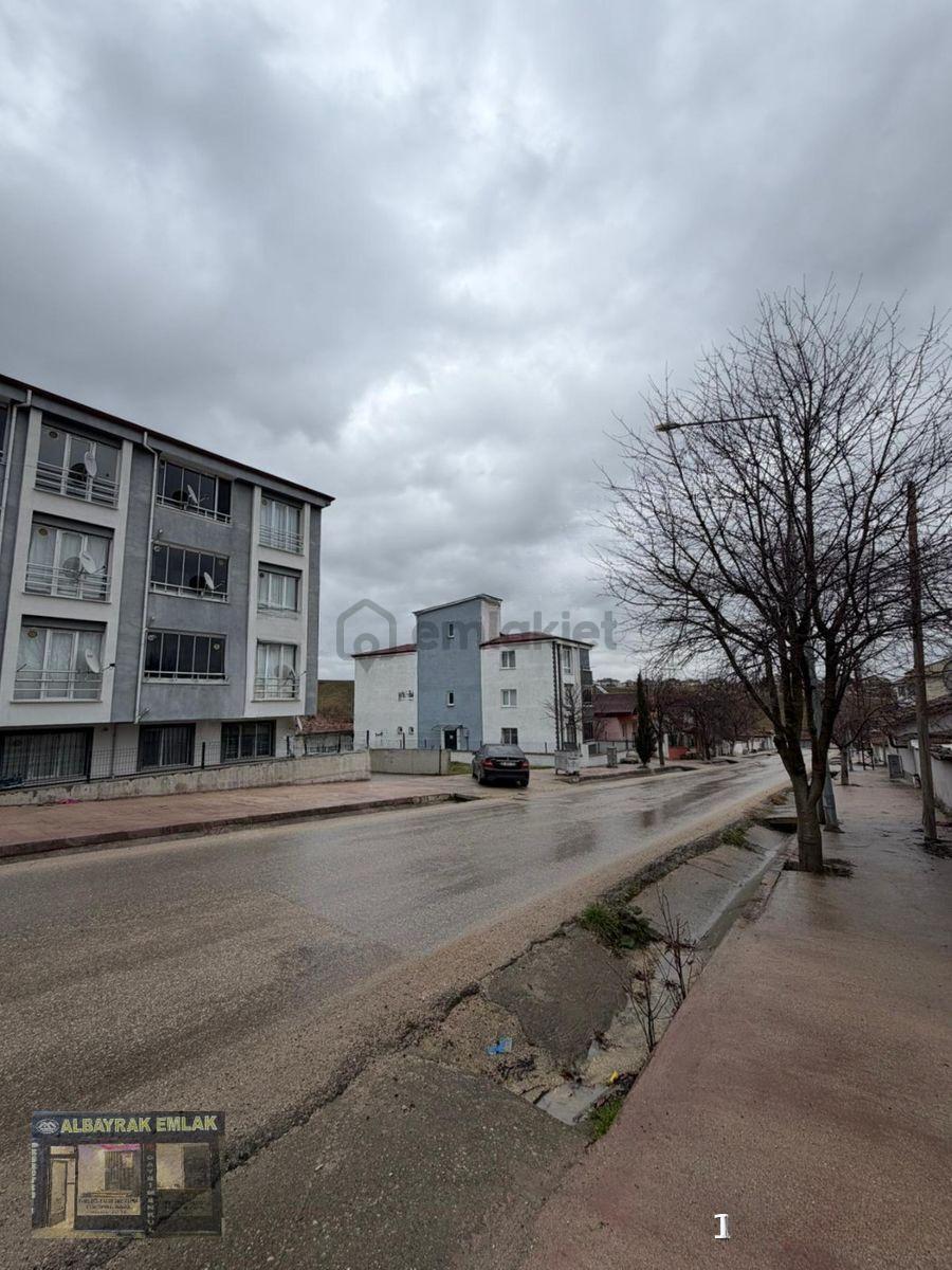 Albayrak'tan Ara Kat Kiralık Eşyalı 1+1 Daire - 3