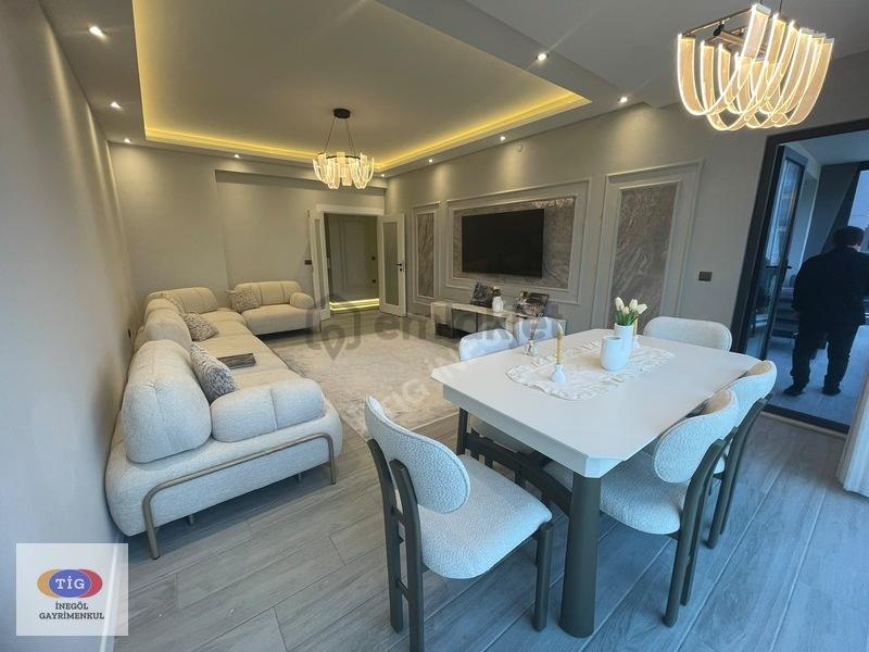 Tig İnegöl'den Vizyon Sitesi Lüks Daire - 2