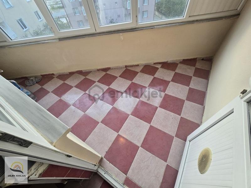 Kapaklı'nın Tam Kalbinde Full Ön Cephe 3 Balkon Güney Cephe 2+1 - 11