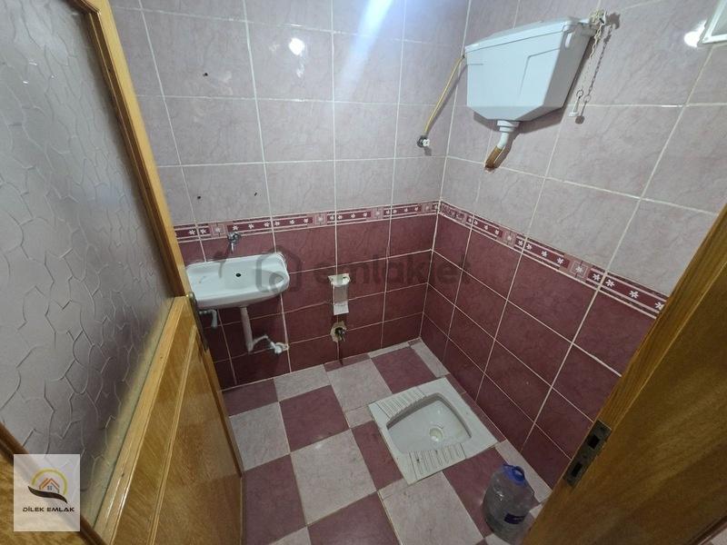 Kapaklı'nın Tam Kalbinde Full Ön Cephe 3 Balkon Güney Cephe 2+1 - 8