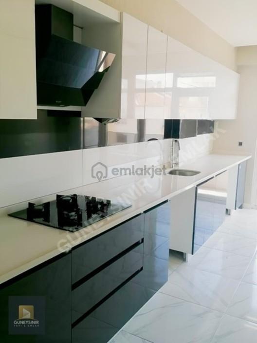 Karatay Altıyol Cuma Pazarı Yanında Site İçerisinde - 3