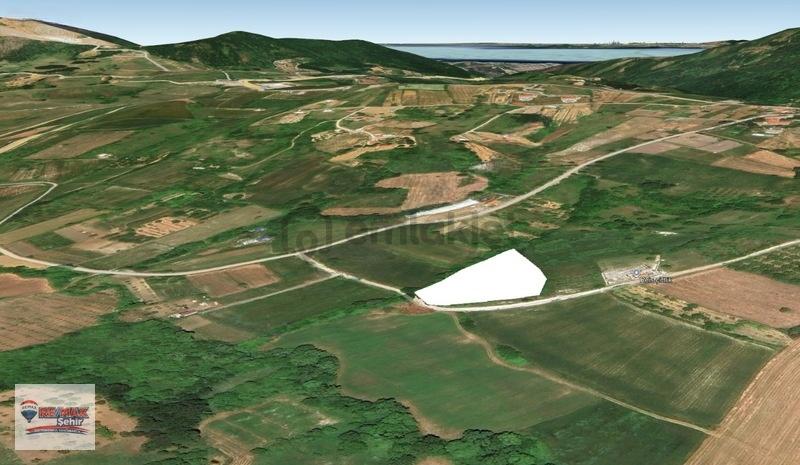 Yalova Remax'dan Sugören'de Satılık Tarla - 4