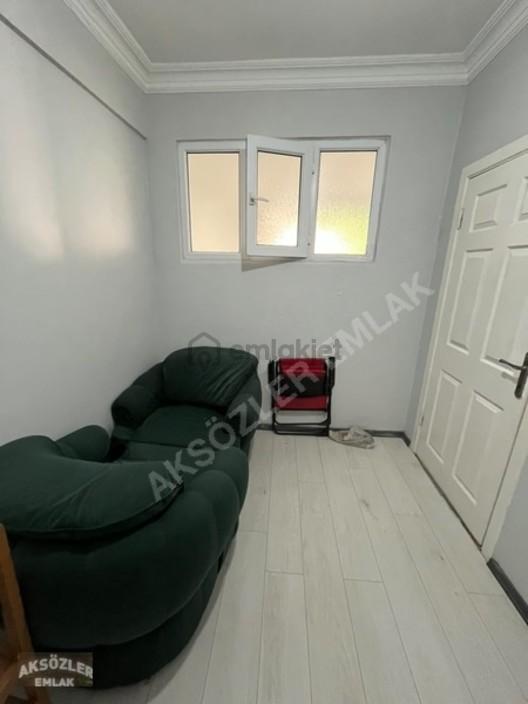 Ömerağada Gaffar Okan Caddesi Yakını İskanlı 2+1 (d424) - 11