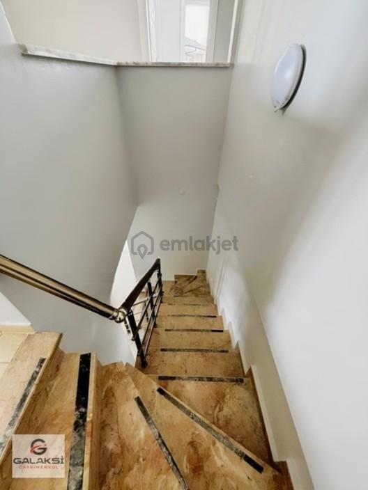 Galaksi'den 230 M2 Site İçi 5+1 Ters Dubleks Daire - 21