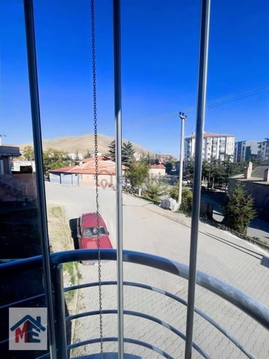 Ulukışla Merkez Satılık 3+1 Kaloriferli Daire - 22