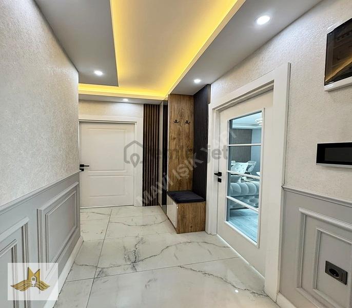 E5'e Yakın Butik Site İçerisinde Eşyalı, Dekorlu Sıfır Satılık ! - 30