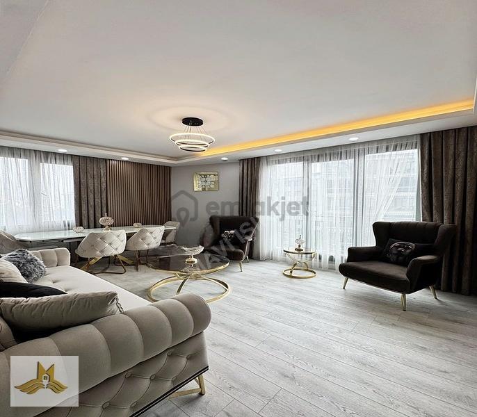 E5'e Yakın Butik Site İçerisinde Eşyalı, Dekorlu Sıfır Satılık ! - 21