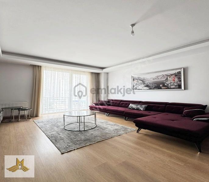 E5'e Yakın Havuzlu Site İçerisinde Eşyalı 1+1 Satılık Daire !!! - 24