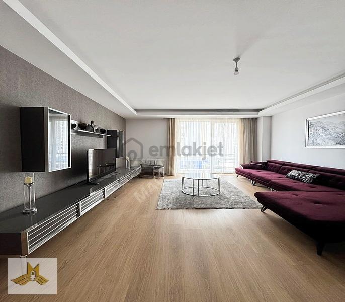 E5'e Yakın Havuzlu Site İçerisinde Eşyalı 1+1 Satılık Daire !!! - 30