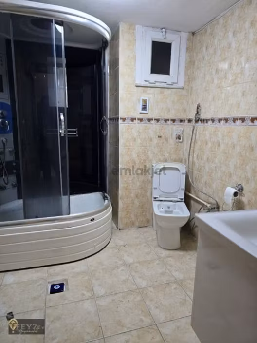 Eyüpsultan Yeşilpınar Metro Yanı Çok Geniş Harika 1+1 - 9