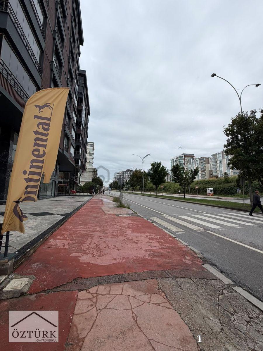 Atakum'da Cağaloğlu Bulvarına Cephe Satılık Dükkan - 4