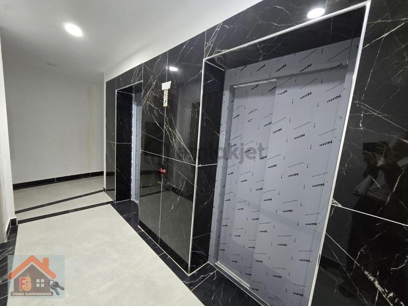 Acil Yalova Merkezde Site İci Satılık Daire - 21