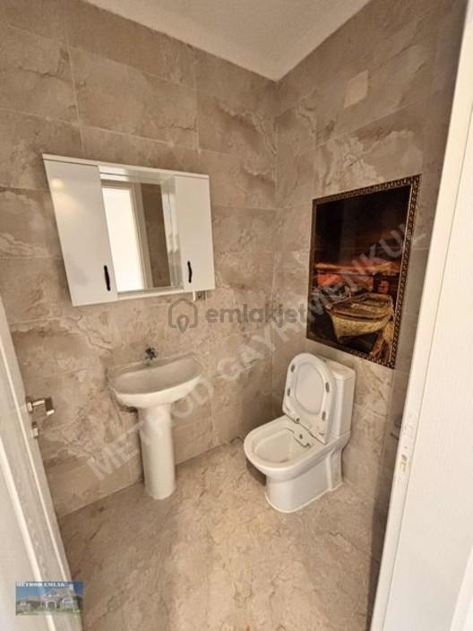 Bahçeşehir Boğazköy'de Satılık Villa - 26