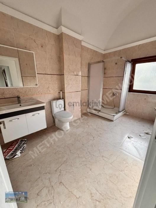 Bahçeşehir Boğazköy'de Satılık Villa - 15