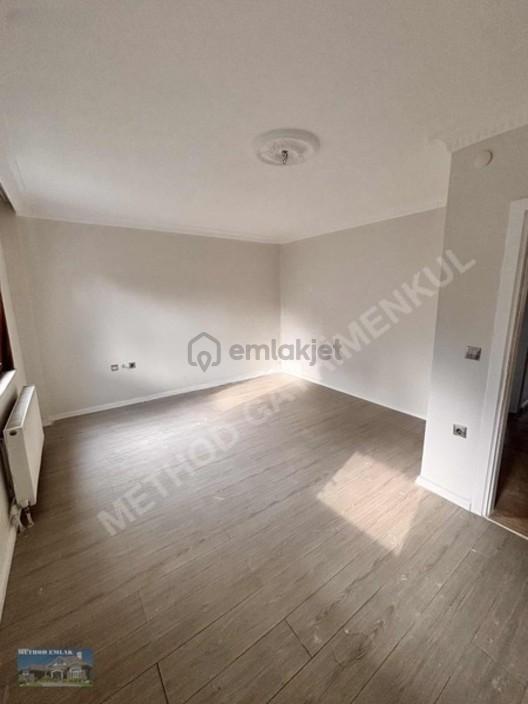 Bahçeşehir Boğazköy'de Satılık Villa - 18