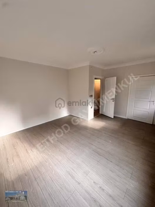 Bahçeşehir Boğazköy'de Satılık Villa - 16
