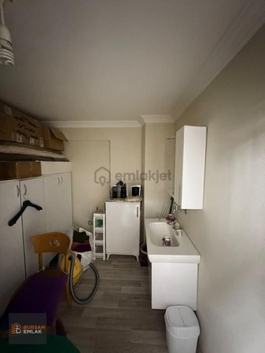 Bursa Setbaşın'da Merkezi Konumlu 34 M² Satılık Büro - 3
