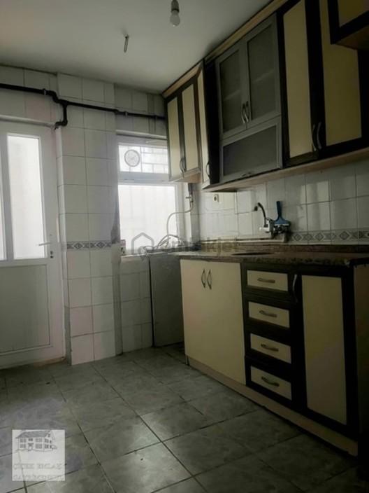 Manisa Barbarosta Satılık Bahçeli Zemin Daire - 3