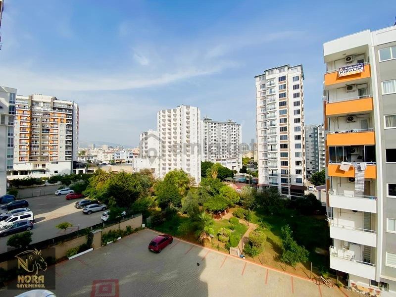 Nora'dan Caddeye Sıfır Geniş Temiz Eşyalı Daire - 16