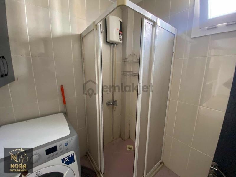Nora'dan Caddeye Sıfır Geniş Temiz Eşyalı Daire - 13