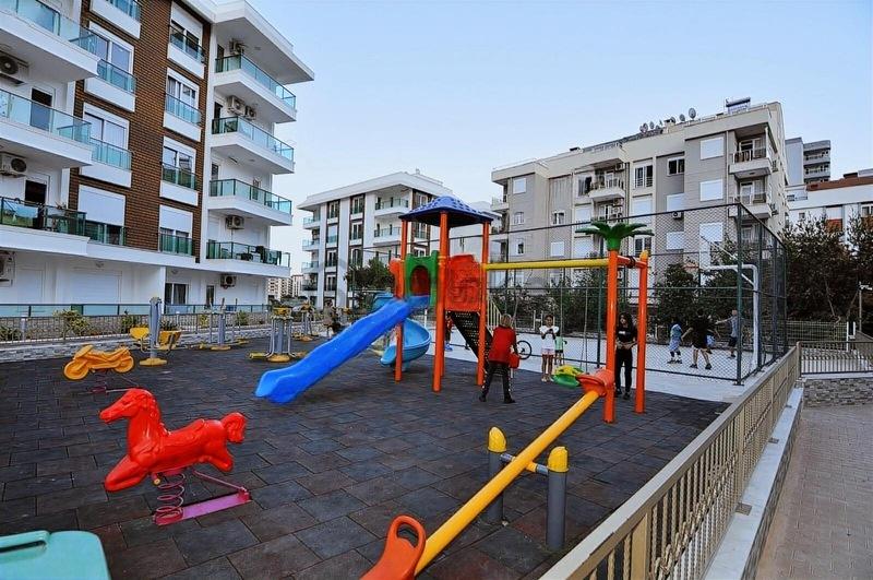 Sarısuda Lüks Site İçinde Giriş Kat Ebeveyn Banyolu 3+1 - 15