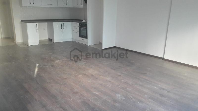 Sarısuda Lüks Site İçinde Giriş Kat Ebeveyn Banyolu 3+1 - 19