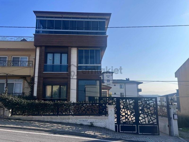 Yalova Çiftlikköy Bayraktepe De 4+2 Villa