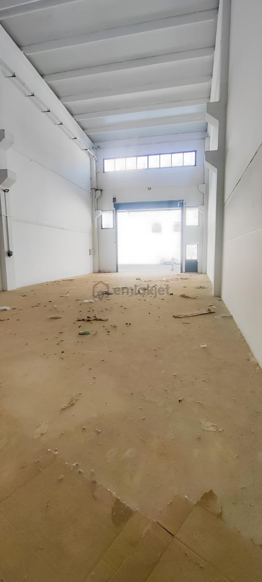 Traktörcüler Sitesi Arkası Nezih Hol - 4