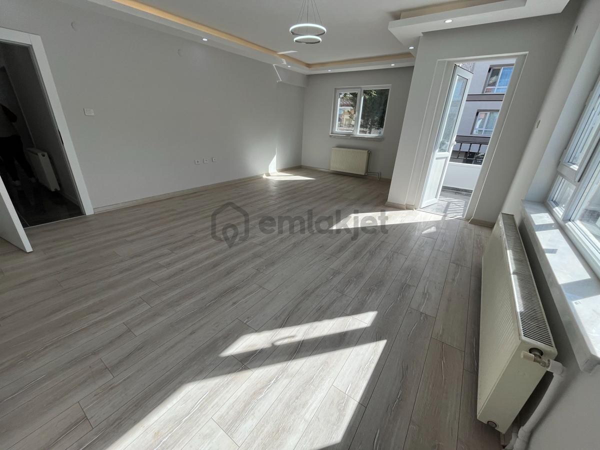 140m2 Mükemmel_konumda 3+1 Mükemmel Daire Fırsatı - 4